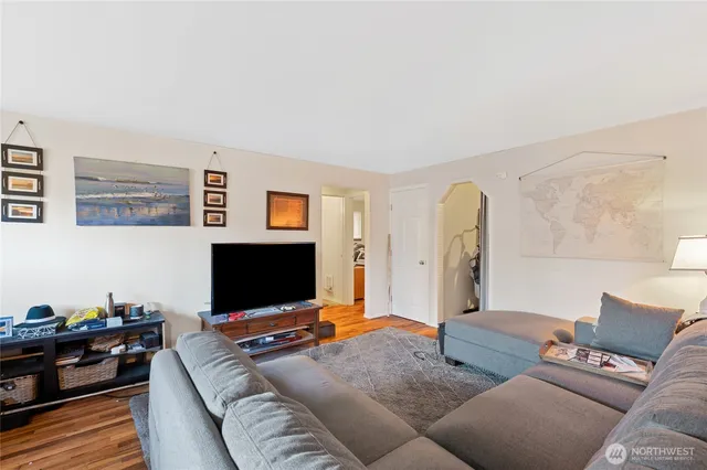 $1,900,000 | 19207 60th Avenue West, Lynnwood, WA 98036