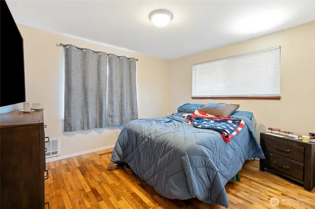 $1,900,000 | 19207 60th Avenue West, Lynnwood, WA 98036