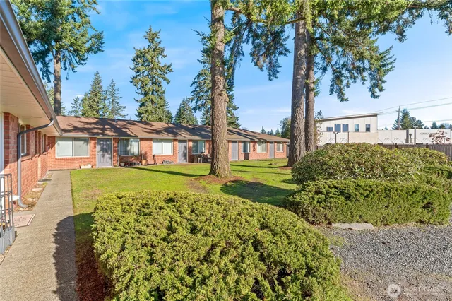$1,900,000 | 19207 60th Avenue West, Lynnwood, WA 98036