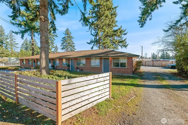 $1,900,000 | 19207 60th Avenue West, Lynnwood, WA 98036