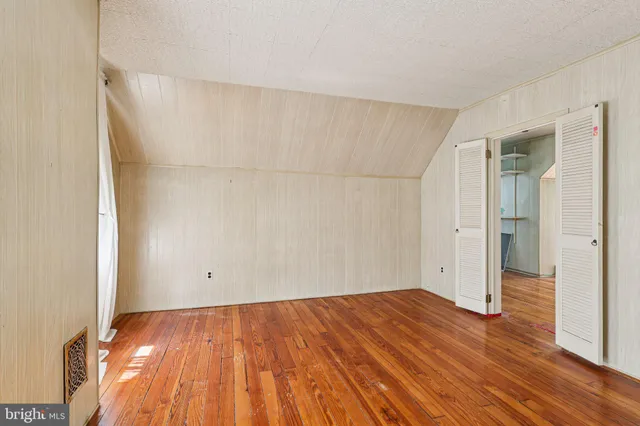 $2,000 | 1420 Pennsylvania Avenue, Berwyn, PA 19312