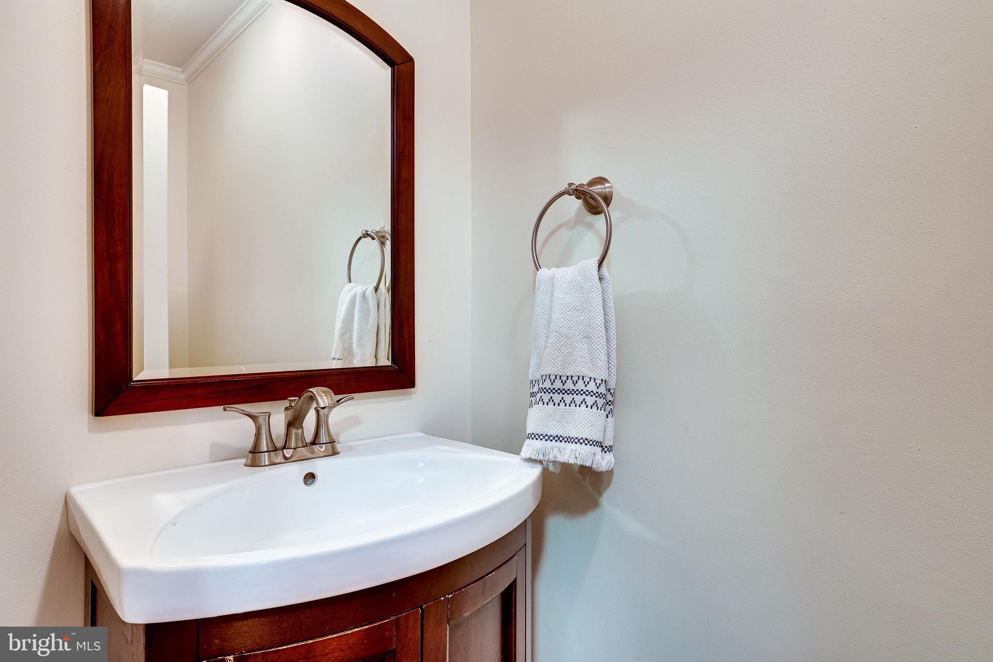 43931 Glenhazel Drive Ashburn, VA 20147 - Photo 17 of 97