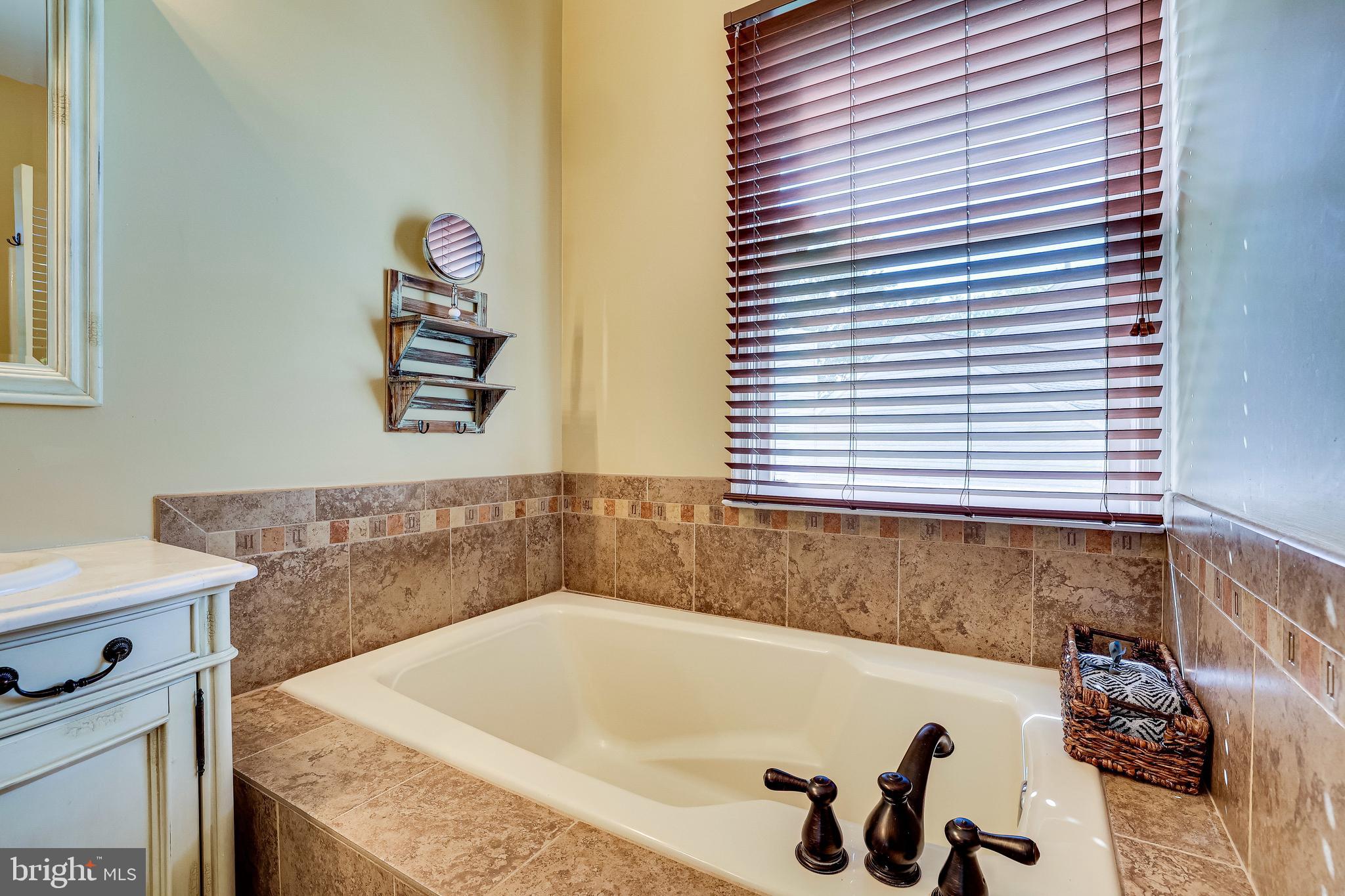 43931 Glenhazel Drive Ashburn, VA 20147 - Photo 61 of 97