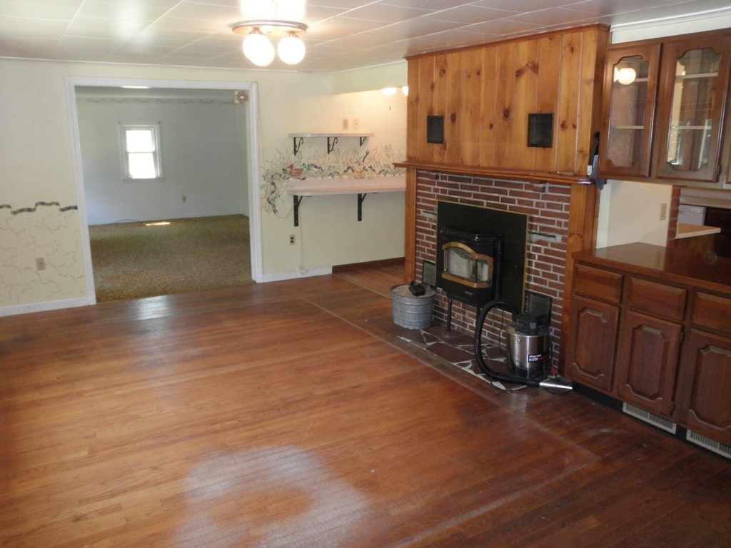 139 Southampton Road Westhampton, MA 01027 - Photo 14 of 27 a view of a livingroom with a fireplace