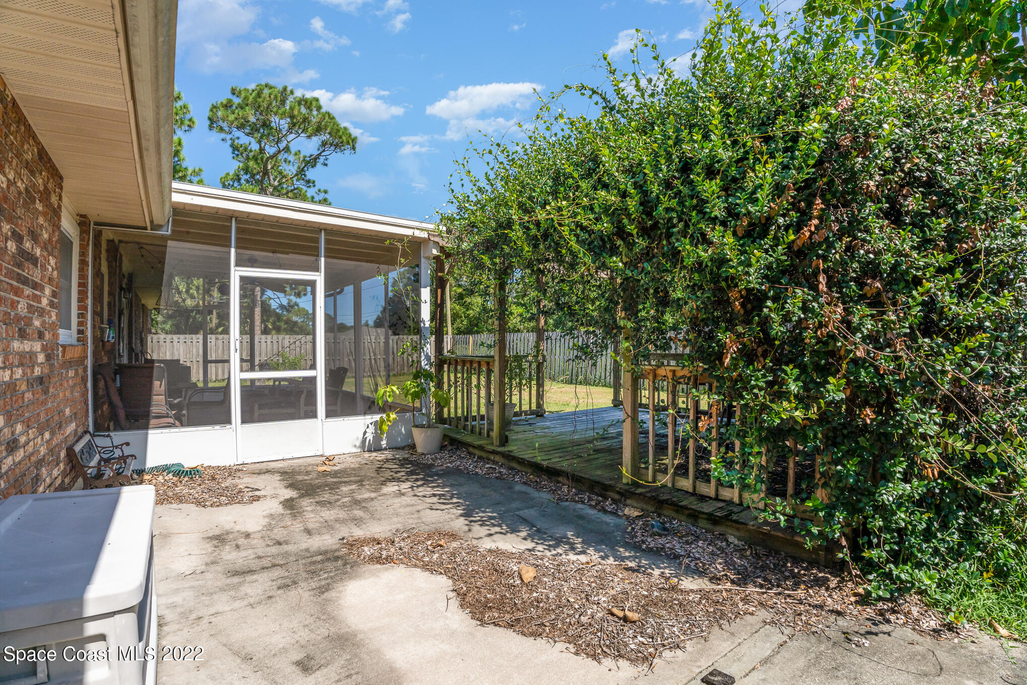 974 Castile Road Southeast Palm Bay, FL 32909 - Photo 21 of 22 DSC00086-Edit