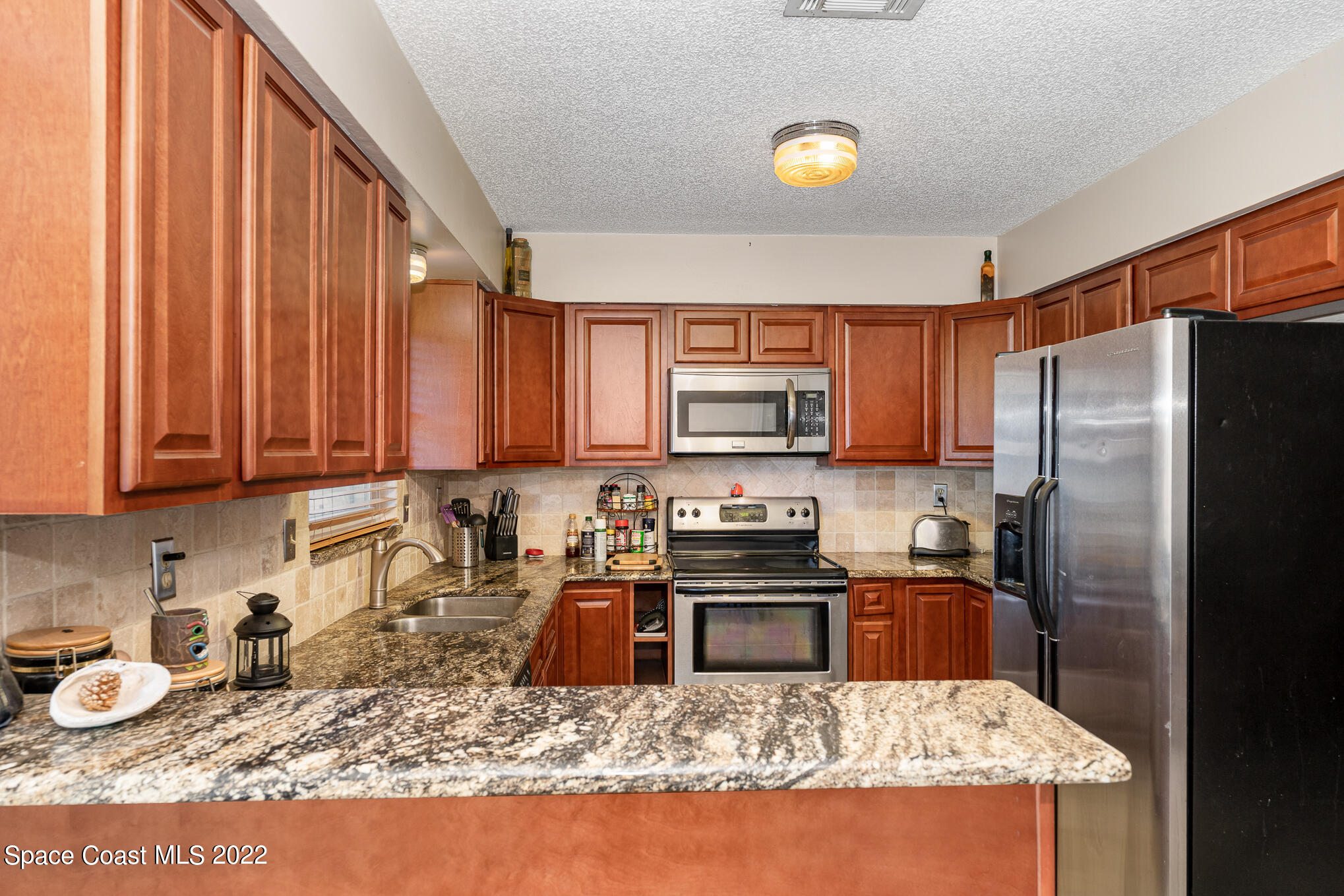 974 Castile Road Southeast Palm Bay, FL 32909 - Photo 9 of 22 DSC00062-Edit