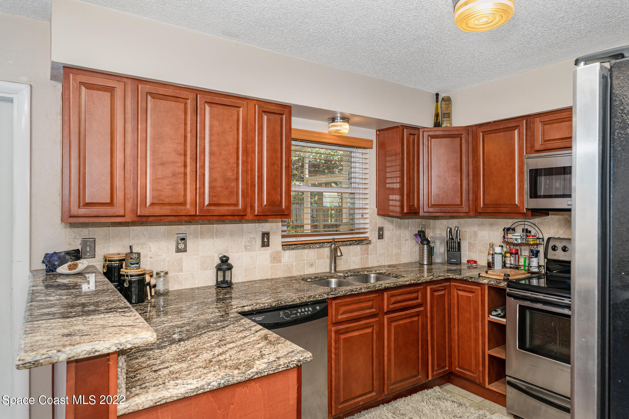 974 Castile Road Southeast Palm Bay, FL 32909 - Photo 10 of 22 DSC00064-Edit