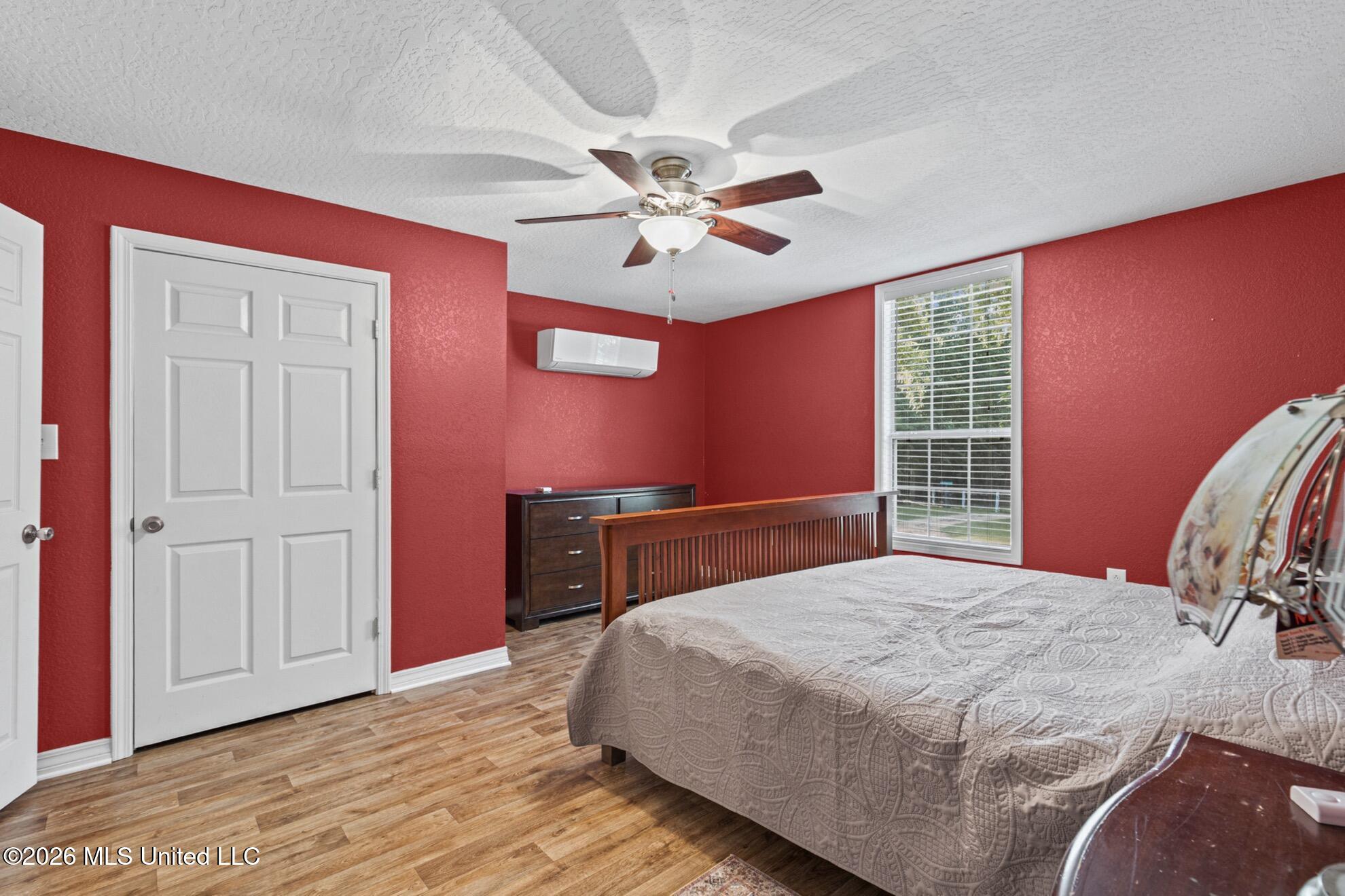 143 Ralph's Drive Leakesville, MS 39451 - Photo 11 of 43 Primary Bed