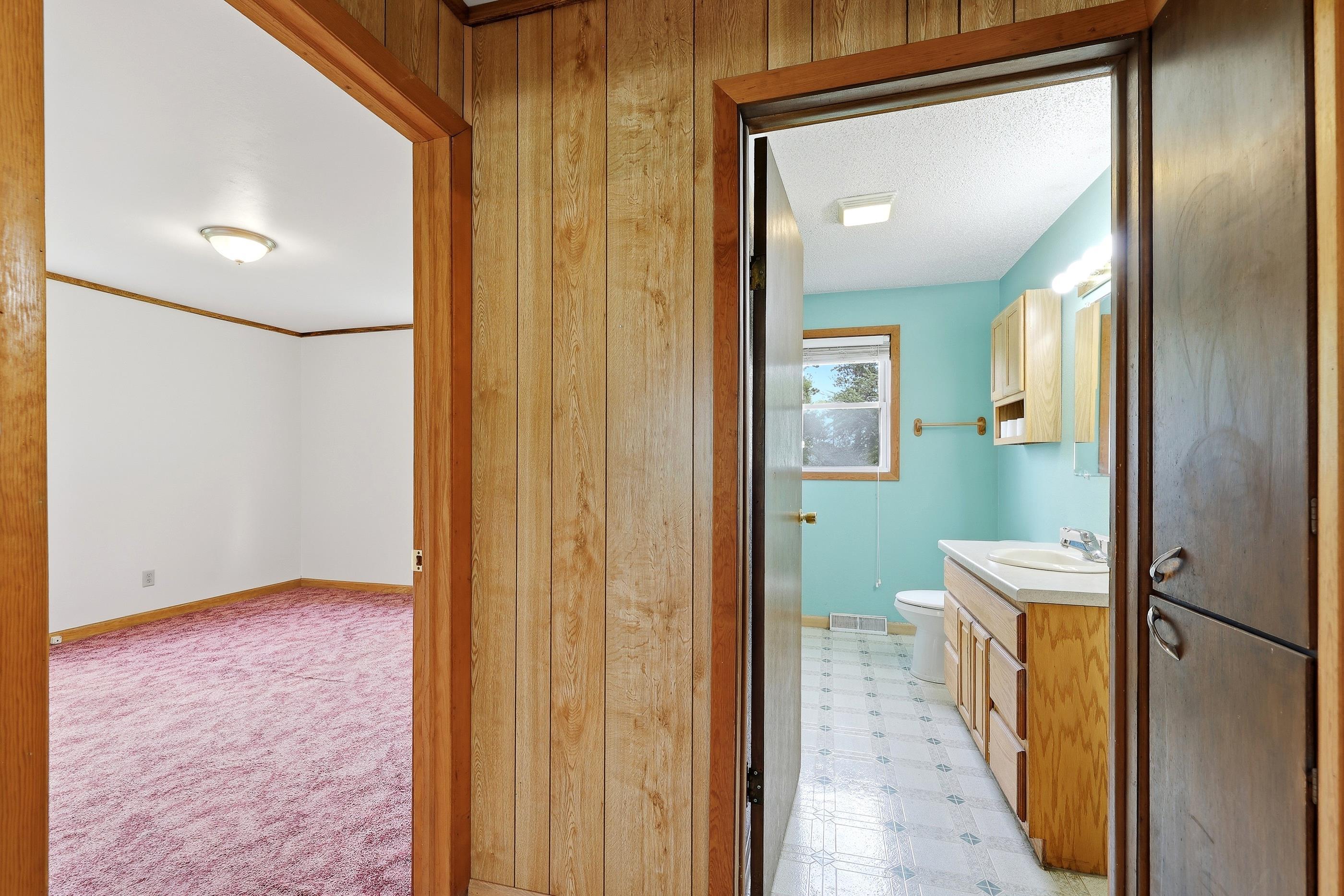 1815 Ellis Road Custer, WI 54423 - Photo 14 of 40