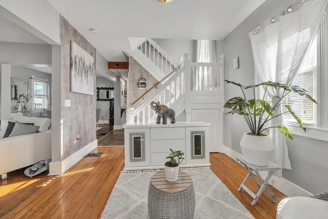 $315,000 | 32 Clifford Street, Springfield, MA 01109