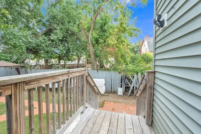 $315,000 | 32 Clifford Street, Springfield, MA 01109