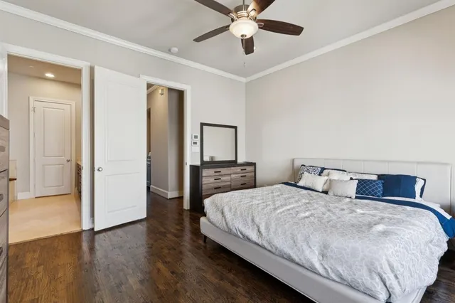 $725,000 | 561 South Cesar Chavez Boulevard, Dallas, TX 75201