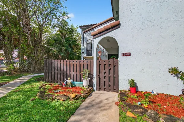 $3,200 | 22380 Pineapple Walk Drive, Boca Raton, FL 33433