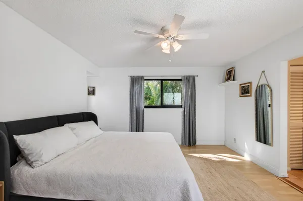 $3,200 | 22380 Pineapple Walk Drive, Boca Raton, FL 33433