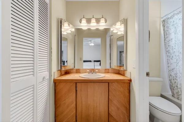 $3,200 | 22380 Pineapple Walk Drive, Boca Raton, FL 33433