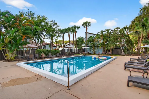 $3,200 | 22380 Pineapple Walk Drive, Boca Raton, FL 33433