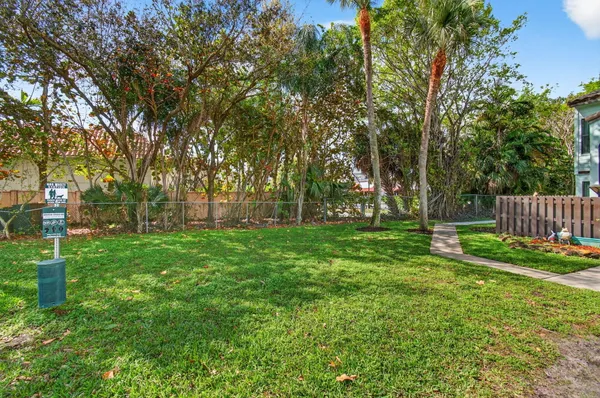 $3,200 | 22380 Pineapple Walk Drive, Boca Raton, FL 33433