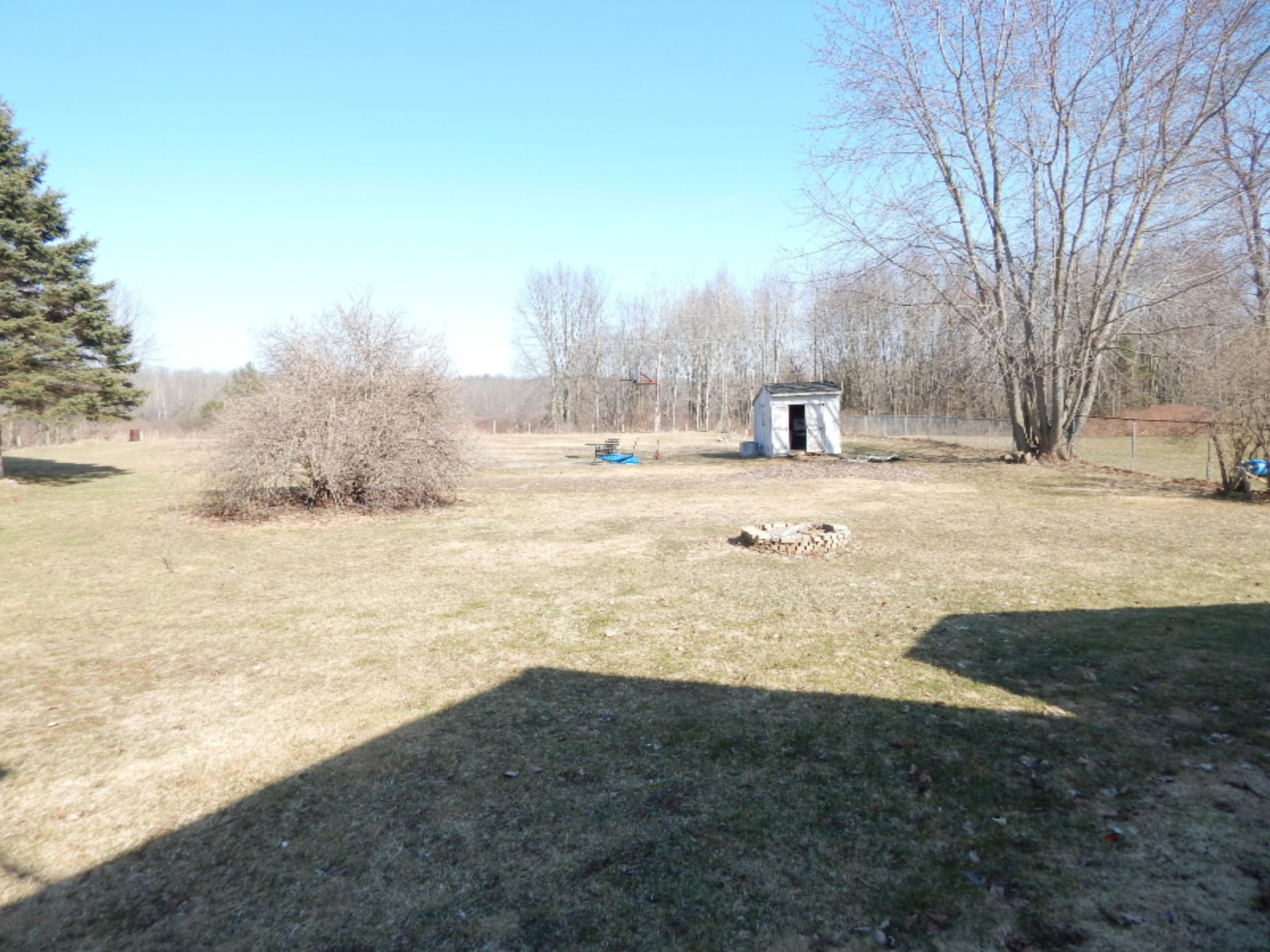 94 River Road Sparta, MI 49345 - Photo 17 of 18 DSCN0889.JPG