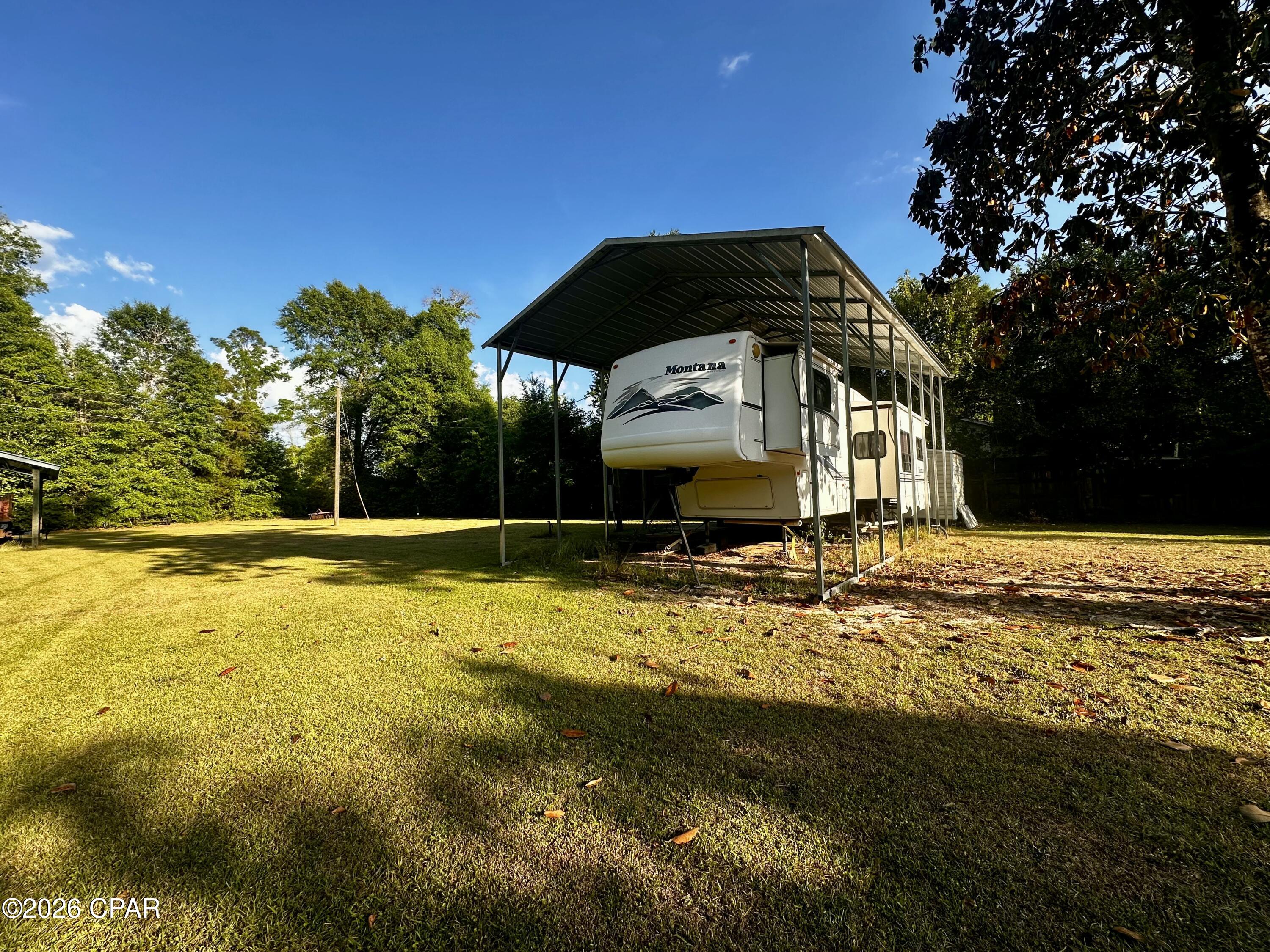 5056 Southeast Shellcracker Avenue Blountstown, FL 32424 - Photo 8 of 11