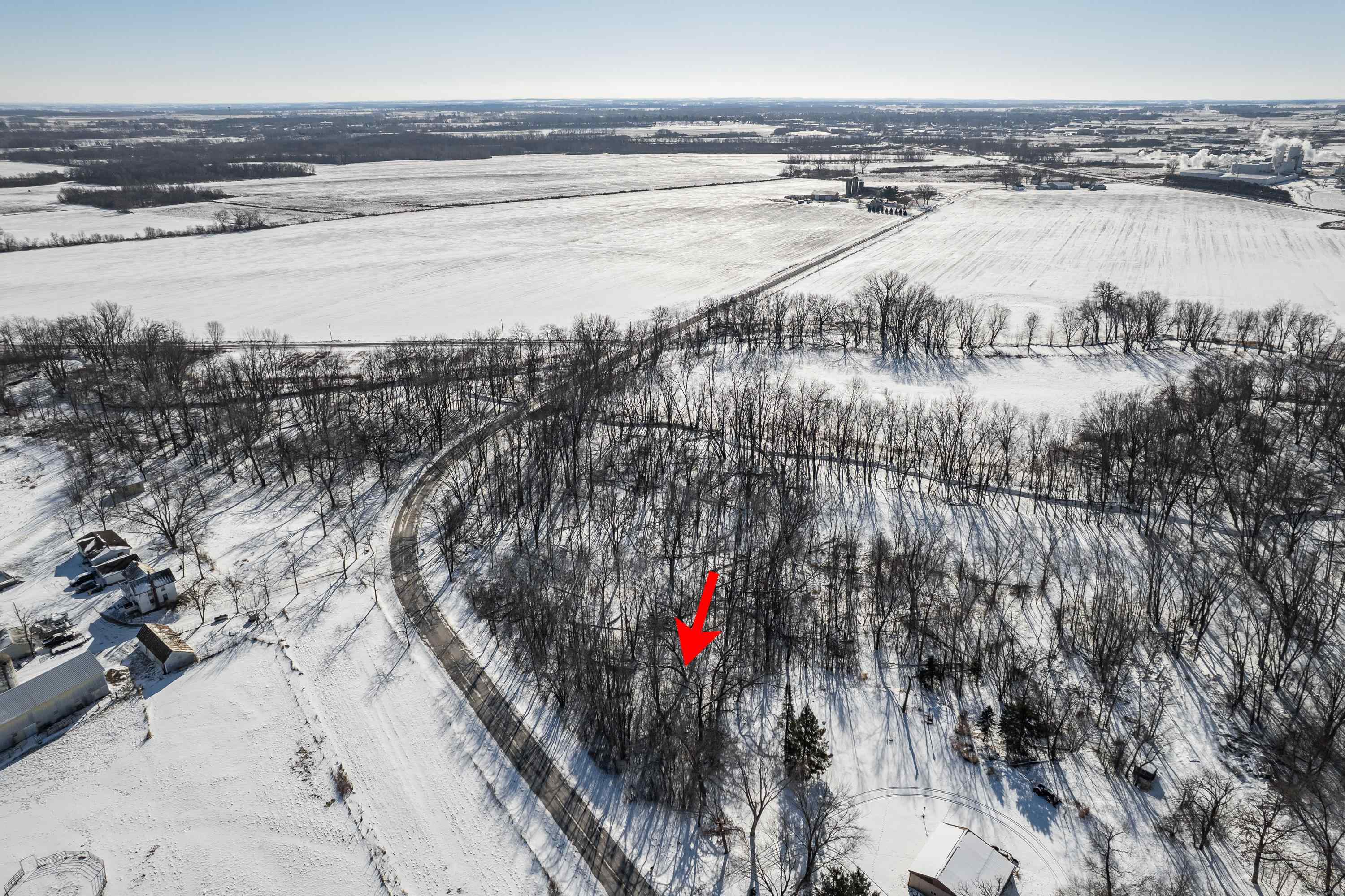 704 D Fall River-Columbus Road Columbus, WI 53925 - Photo 6 of 12