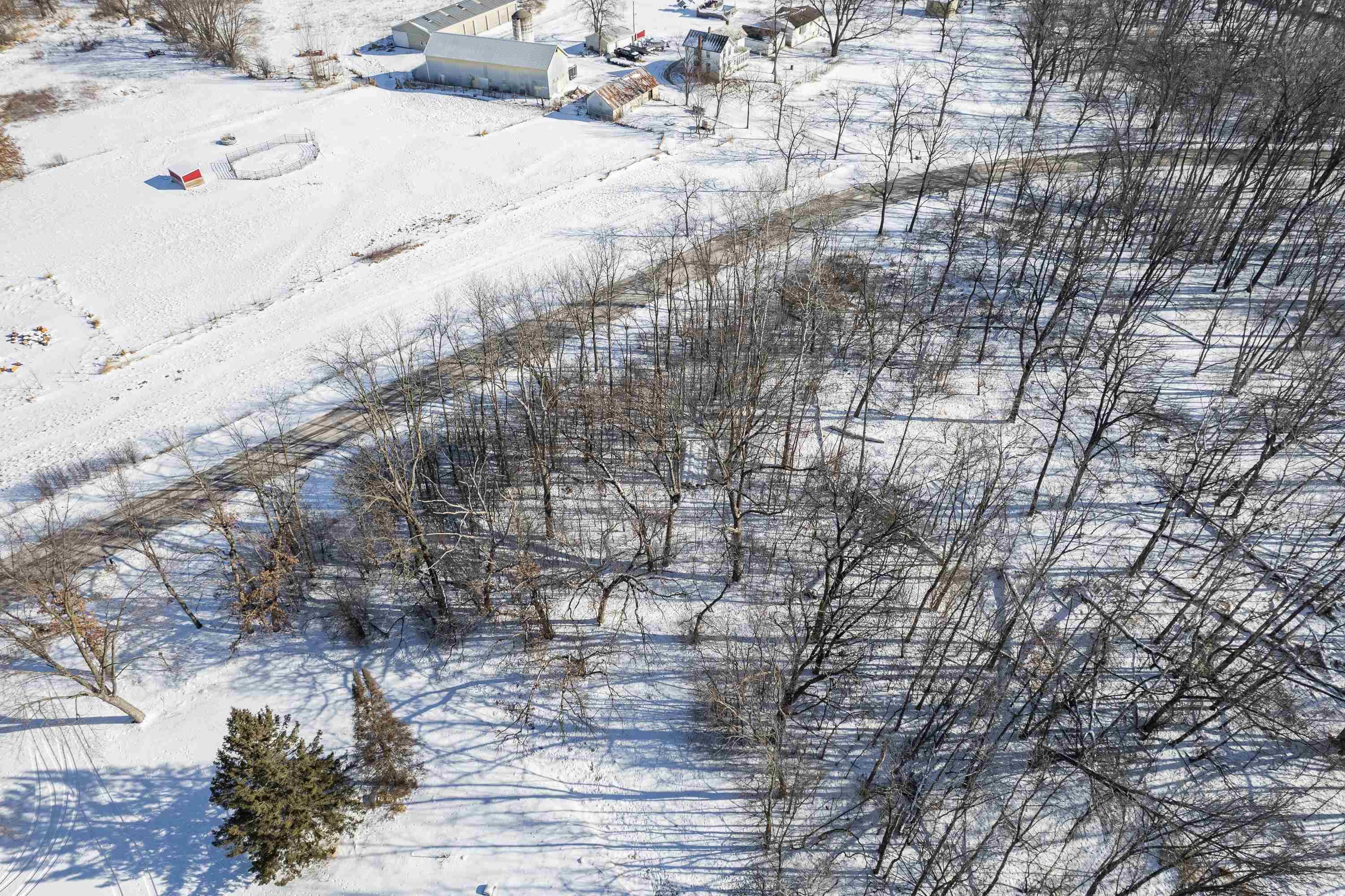 704 D Fall River-Columbus Road Columbus, WI 53925 - Photo 8 of 12