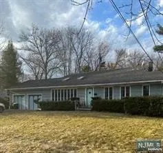 $1,250 | 34-05 Fair Lawn Avenue, Fair Lawn, NJ 07410