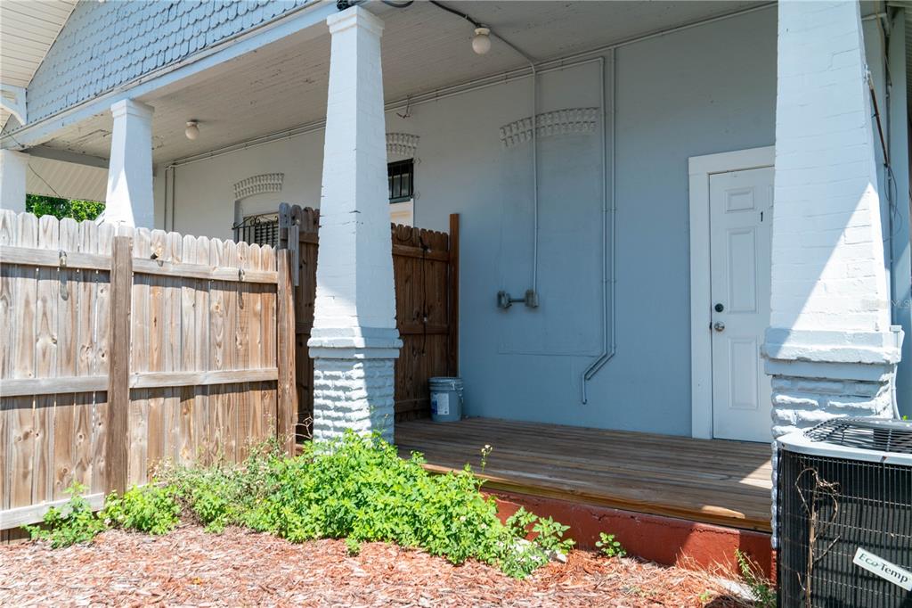 2906 West Chestnut Street, Unit 2 Tampa, FL 33607 - Photo 15 of 28 a view of outdoor space