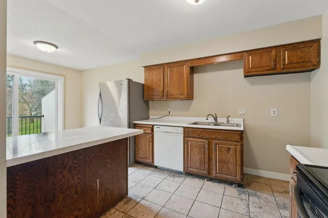 $150,000 | 178 Galtier Place, Shoreview, MN 55126