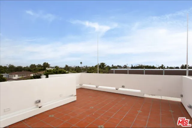 $12,000 | 1033 1/2 Grant Street, Santa Monica, CA 90405