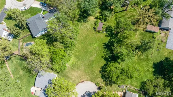$375,000 | 7 A Melshire Court, St. Louis, MO 63122
