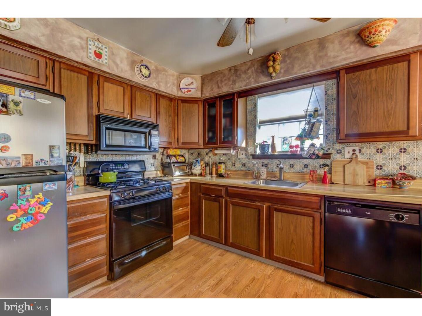 628 Rively Avenue Collingdale, PA 19023 - Photo 8 of 20 Gallery Image 8