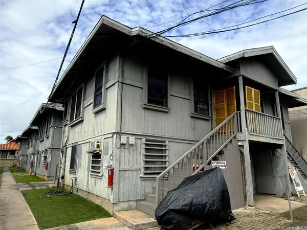 $3,800,000 | 946 Winant Street, Honolulu, HI 96817
