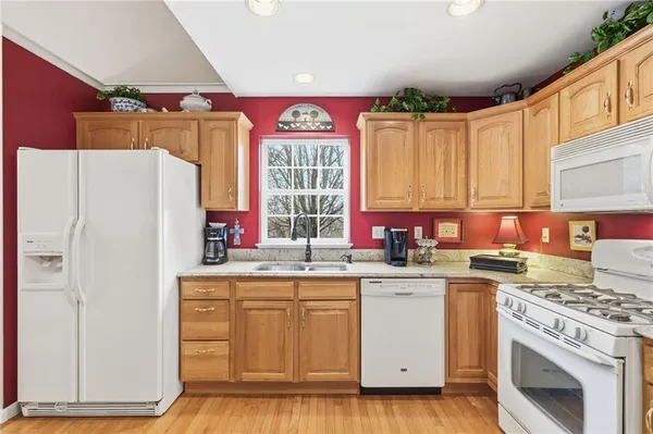 $550,000 | 6855 Stephanie Court, Delmont, PA 15626