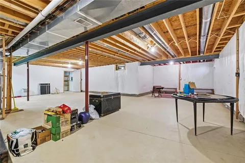 $550,000 | 6855 Stephanie Court, Delmont, PA 15626