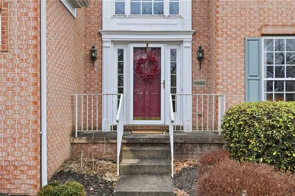 $550,000 | 6855 Stephanie Court, Delmont, PA 15626