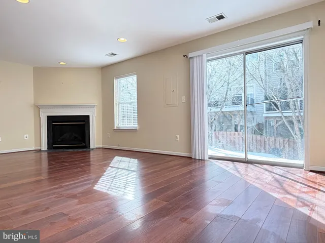 $2,500 | 9080 Brewer Creek Place, Manassas, VA 20109