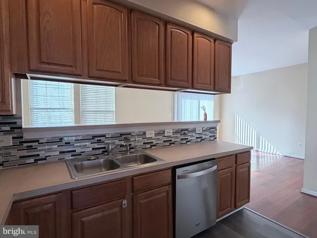 $2,500 | 9080 Brewer Creek Place, Manassas, VA 20109