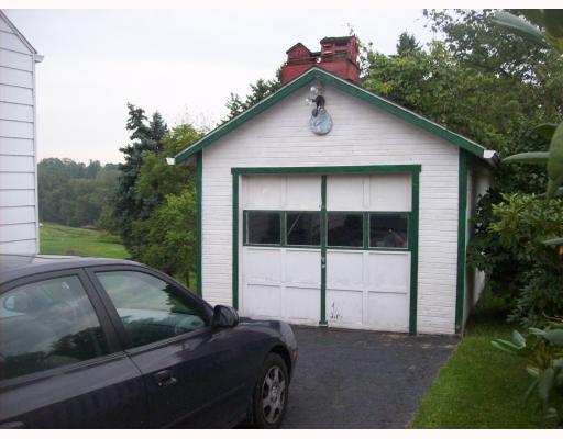 122 Miller Road Rochester, PA 15074 - Photo 3 of 11 Exterior Front.