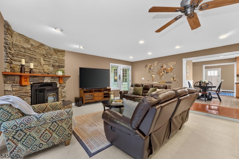 70 Old Mountain Road Lebanon, NJ 08833 - Photo 15 of 38 Gallery Image 15