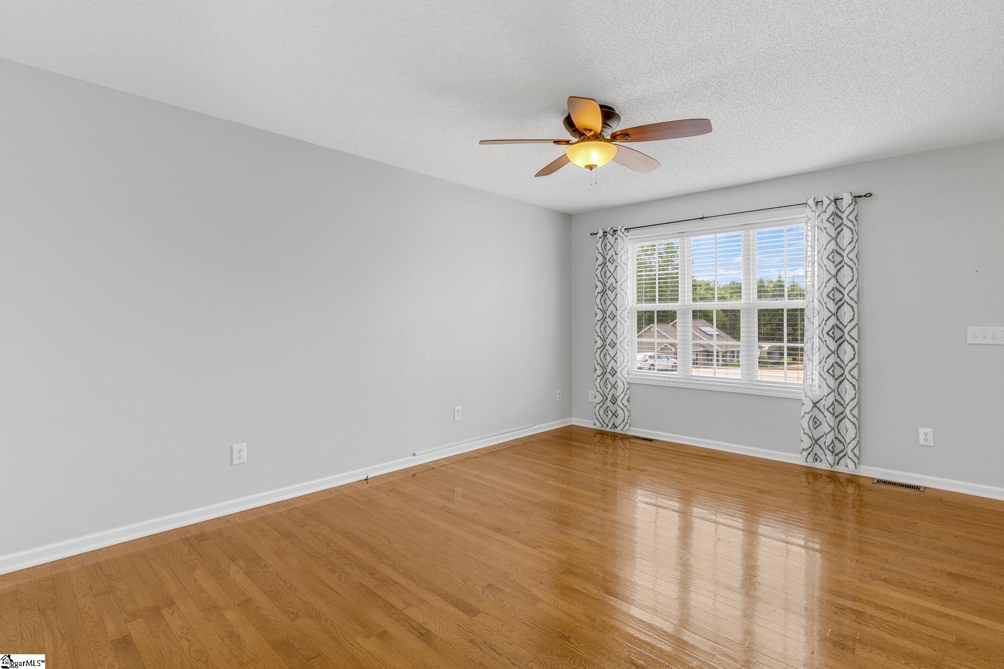 127 Dace Drive Pickens, SC 29671 - Photo 6 of 34