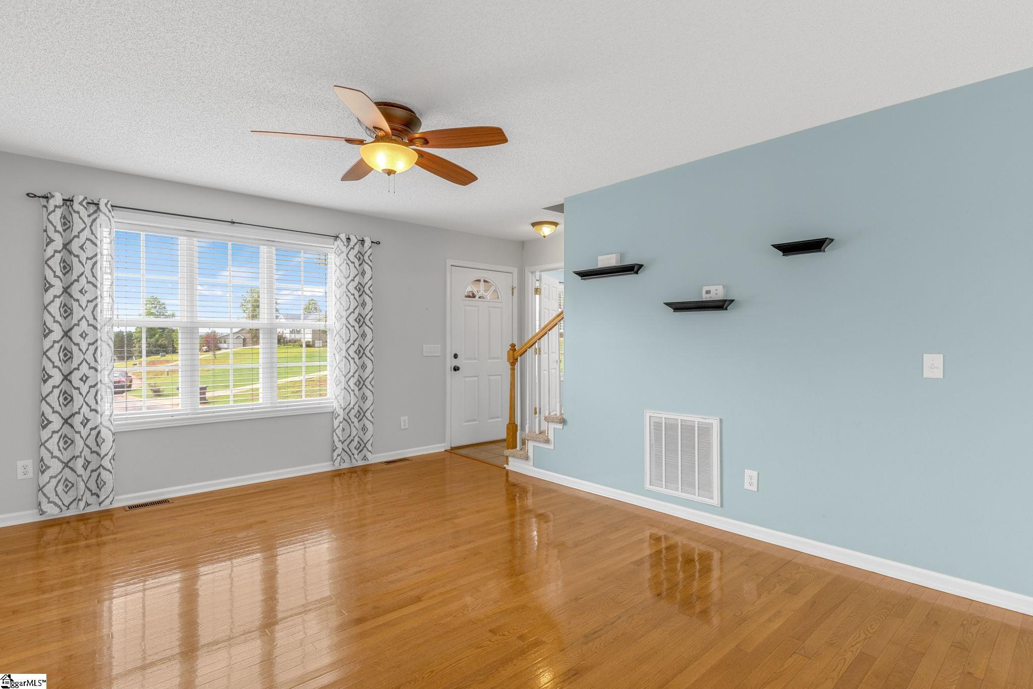 127 Dace Drive Pickens, SC 29671 - Photo 7 of 34
