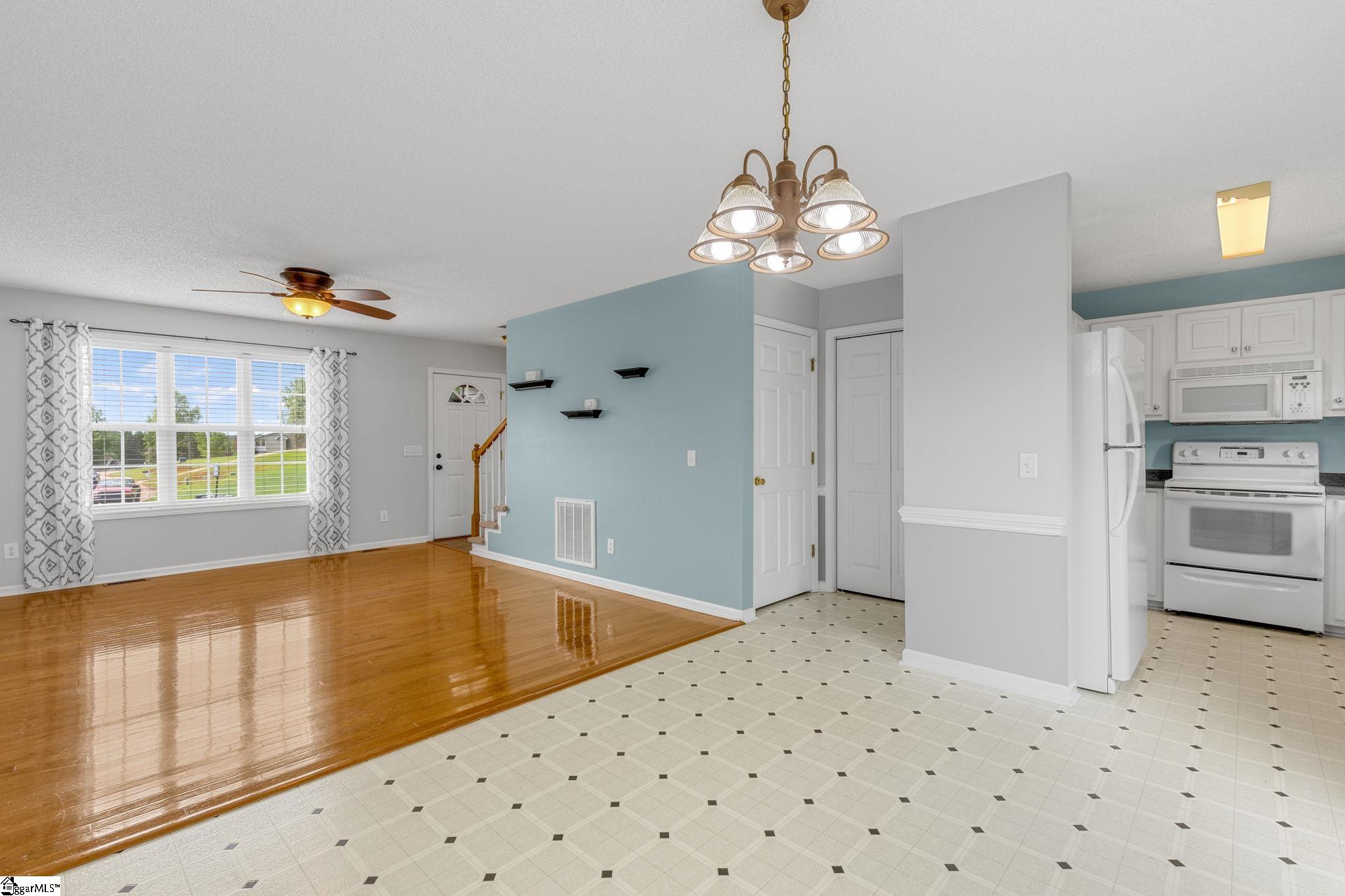 127 Dace Drive Pickens, SC 29671 - Photo 10 of 34