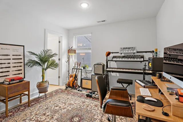 $2,895 | 622 Markham Street, Nashville, TN 37214