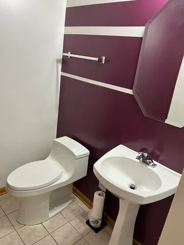 $2,600 | 761 Dillon Court, Grayslake, IL 60030