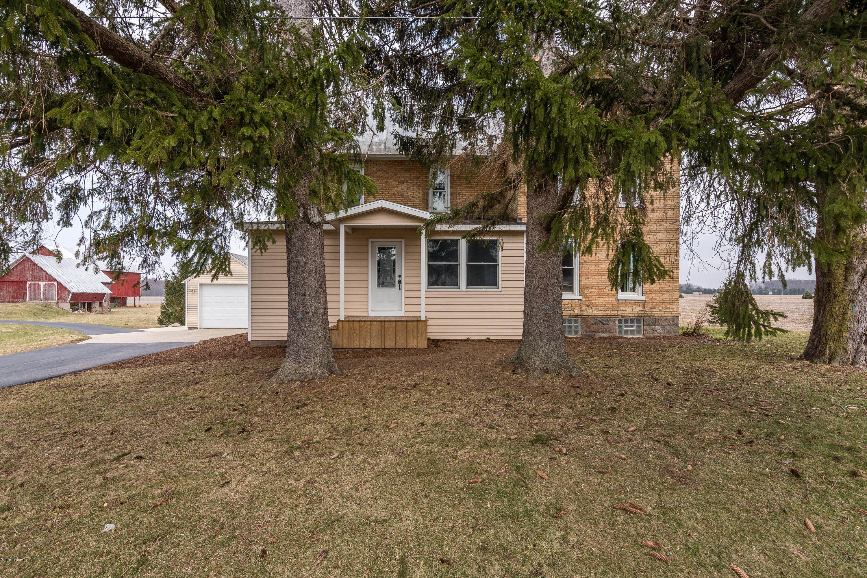 7560 Patterson Road Caledonia, MI 49316 - Photo 3 of 47 7650 Patterson-2