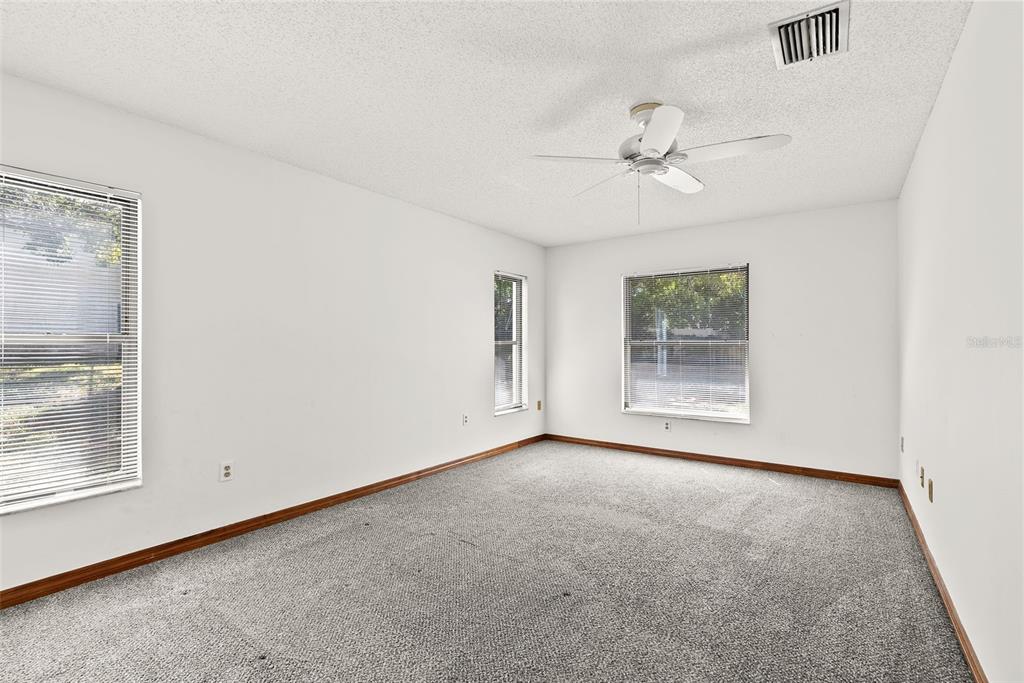 241 Dartmouth Avenue Spring Hill, FL 34606 - Photo 11 of 31