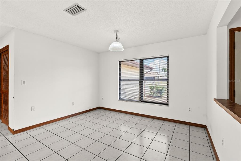 241 Dartmouth Avenue Spring Hill, FL 34606 - Photo 8 of 31