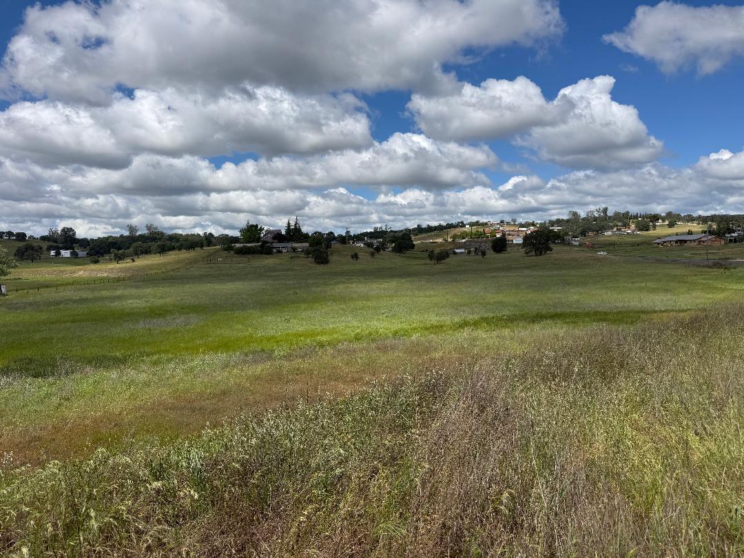 3084 Little John Road Copperopolis, CA 95228 - Photo 7 of 15 a view of an ocean and beach