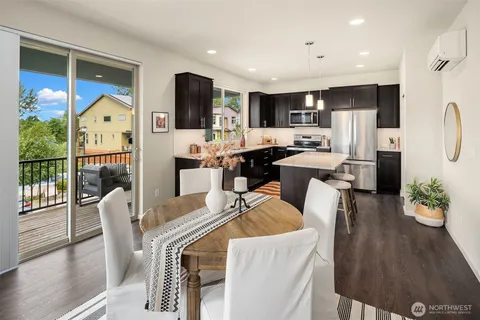 $675,000 | 9796 11th Avenue Southwest, Seattle, WA 98106