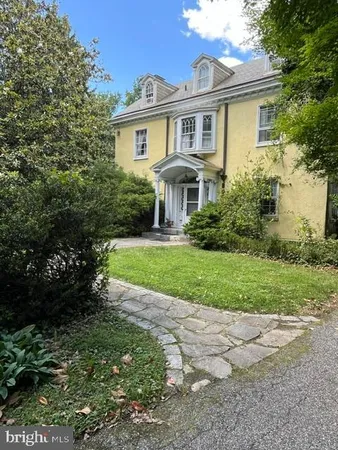 $725,000 | 902 West Northern Parkway, Baltimore, MD 21210